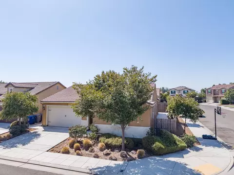 View/Area - 3830 Saginaw Ave, Clovis, CA 93619 photo 9 of 13