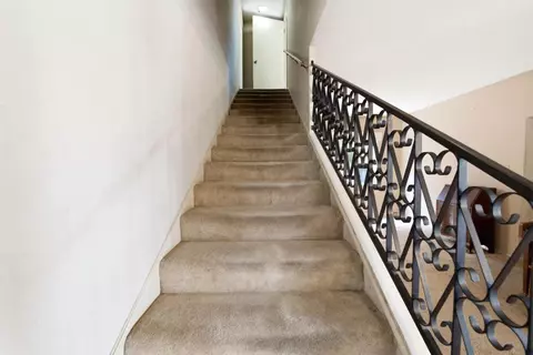 Entry Way - 619 Foster Ave, Madera, CA 93637 photo 4 of 4