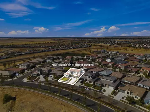 View/Area - 1050 Treasure Hills Dr, Madera, CA 93636 photo 1 of 1
