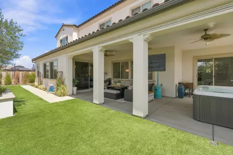 Exterior - 1050 Treasure Hills Dr, Madera, CA 93636 photo 3 of 4