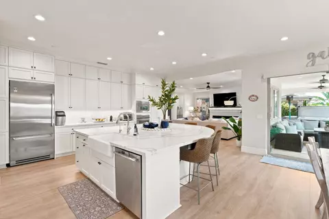 Kitchen - 1050 Treasure Hills Dr, Madera, CA 93636 photo 1 of 3