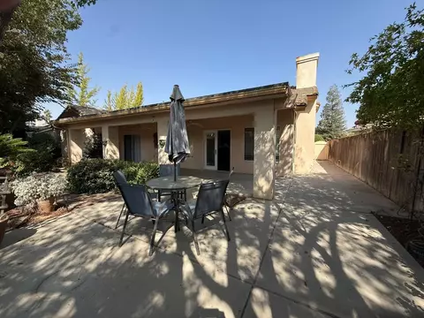 Exterior - 143 W W Loop, Madera, CA 93637 photo 3 of 5