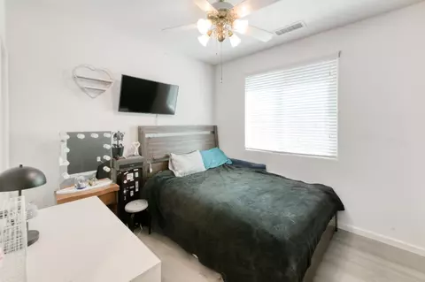 Bedroom - 3065 Antonio, Clovis, CA 93619 photo 5 of 6