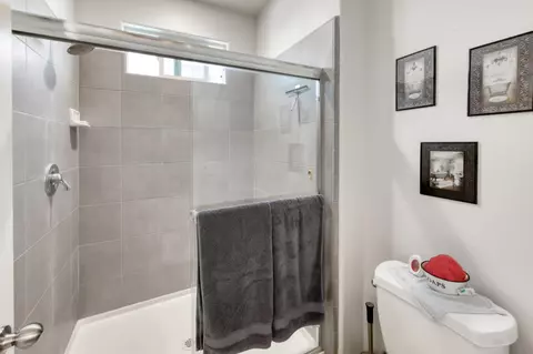 Bath - 3065 Antonio, Clovis, CA 93619 photo 2 of 3