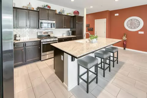 Kitchen - 3065 Antonio, Clovis, CA 93619 photo 3 of 5