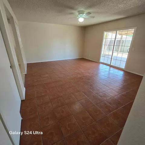 Living - 500 E Clark St, Madera, CA 93638 photo 1 of 2