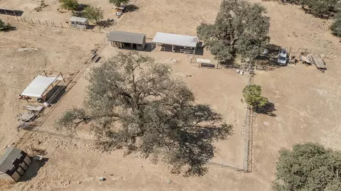 View/Area - 7197 Perlman Dr, Sanger, CA 93657 photo 7 of 7