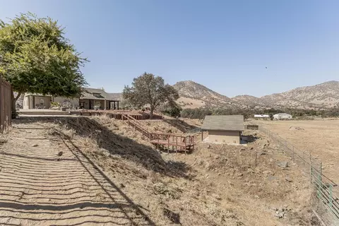 Exterior - 7197 Perlman Dr, Sanger, CA 93657 photo 9 of 12