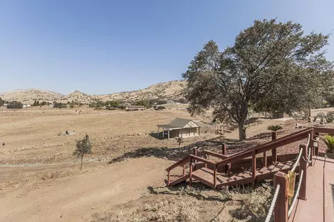 Exterior - 7197 Perlman Dr, Sanger, CA 93657 photo 7 of 12