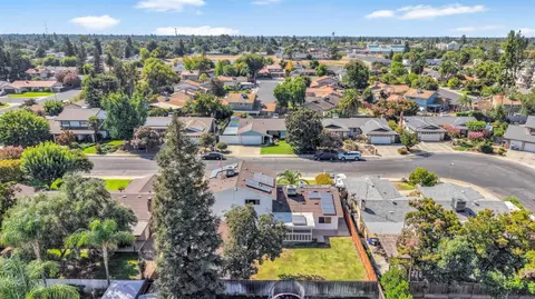 View/Area - 857 Los Altos Ave, Clovis, CA 93612 photo 8 of 10