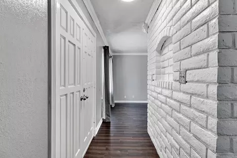 Entry Way - 857 Los Altos Ave, Clovis, CA 93612 photo 2 of 3