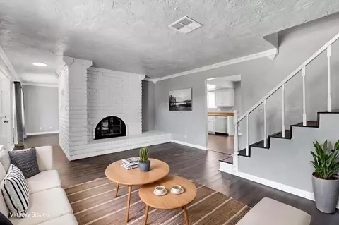Living - 857 Los Altos Ave, Clovis, CA 93612 photo 5 of 8