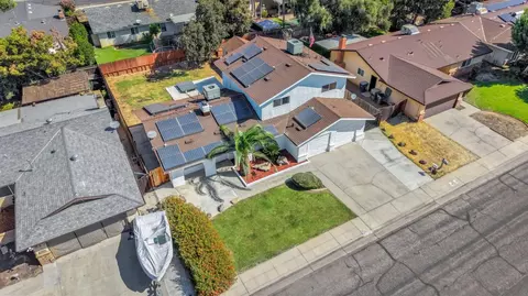 View/Area - 857 Los Altos Ave, Clovis, CA 93612 photo 3 of 10