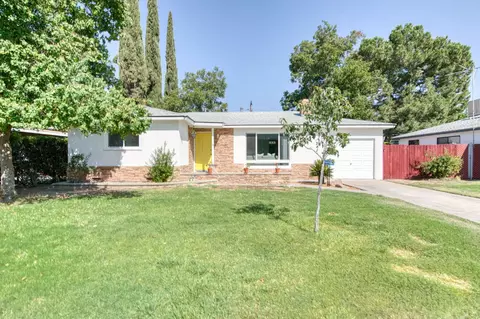 Exterior - 53 N Dewitt Ave, Clovis, CA 93612 photo 2 of 10