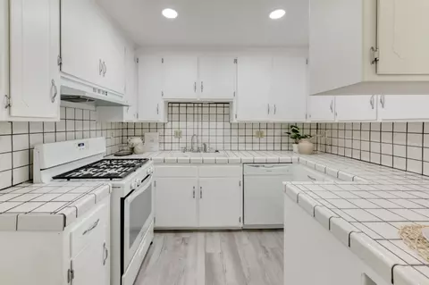Kitchen - 53 N Dewitt Ave, Clovis, CA 93612 photo 2 of 3