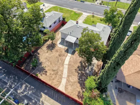 View/Area - 53 N Dewitt Ave, Clovis, CA 93612 photo 6 of 6