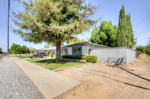 Exterior - 1309 3rd St, Clovis, CA 93612 photo 8 of 8