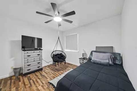 Bedroom - 2140 Ellery Ave, Clovis, CA 93611 photo 2 of 2