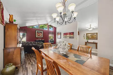 Dining - 2140 Ellery Ave, Clovis, CA 93611 photo 4 of 5