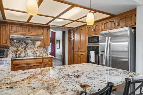 Kitchen - 2140 Ellery Ave, Clovis, CA 93611 photo 6 of 9