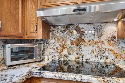 Kitchen - 2140 Ellery Ave, Clovis, CA 93611 photo 5 of 9
