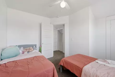 Bedroom - 17481 Idaho Ave, Lemoore, CA 93245 photo 2 of 7
