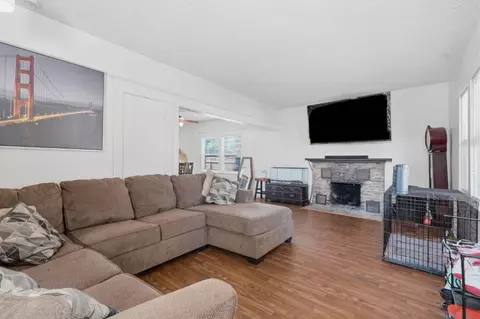Living - 17481 Idaho Ave, Lemoore, CA 93245 photo 1 of 2