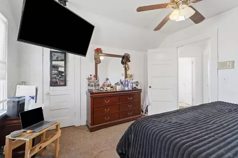 Bedroom - 17481 Idaho Ave, Lemoore, CA 93245 photo 7 of 7