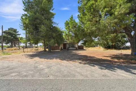 Other - 17481 Idaho Ave, Lemoore, CA 93245 photo 1 of 10