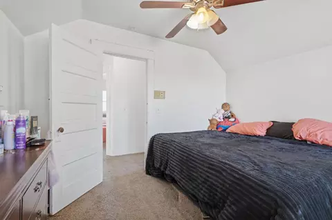 Bedroom - 17481 Idaho Ave, Lemoore, CA 93245 photo 6 of 7