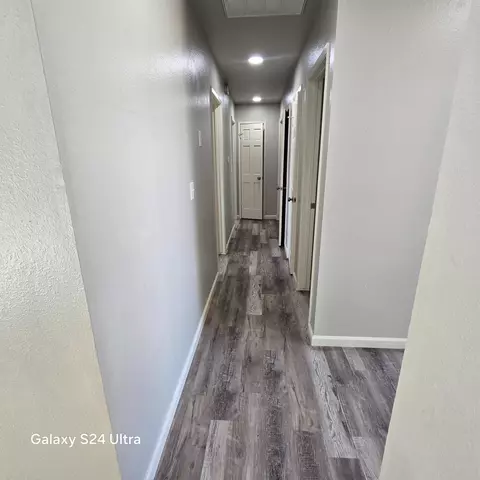 Entry Way - 27148 Stanford Ave, Madera, CA 93637 photo 2 of 2