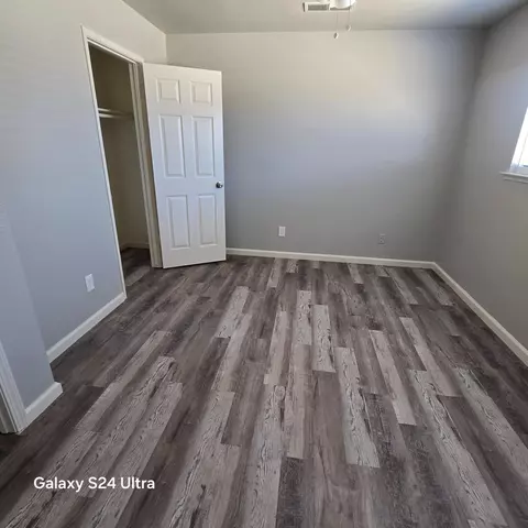 Bedroom - 27148 Stanford Ave, Madera, CA 93637 photo 2 of 4