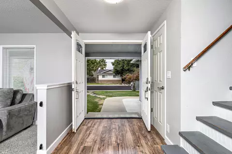 Entry Way - 1248 Ashland Dr, Lemoore, CA 93245 photo 1 of 1