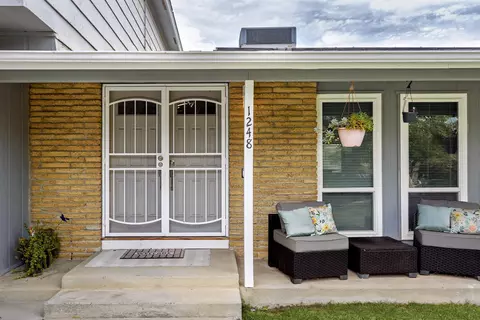 Exterior - 1248 Ashland Dr, Lemoore, CA 93245 photo 4 of 11