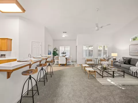 Living - 2185 Oak Ave, Sanger, CA 93657 photo 4 of 6