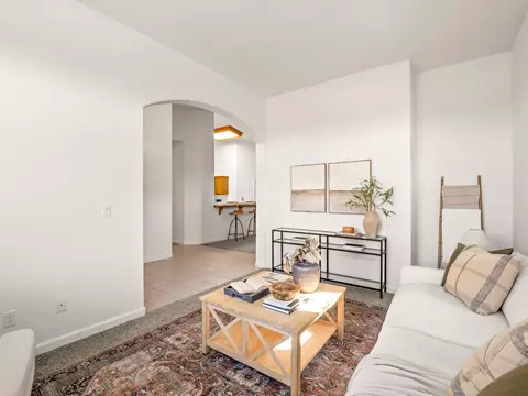 Living - 2185 Oak Ave, Sanger, CA 93657 photo 2 of 6