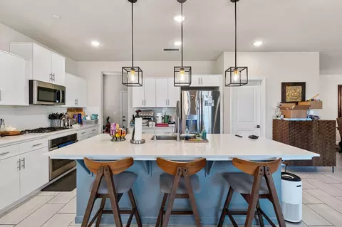 Kitchen - 989 Spring St W, Madera, CA 93636 photo 3 of 3
