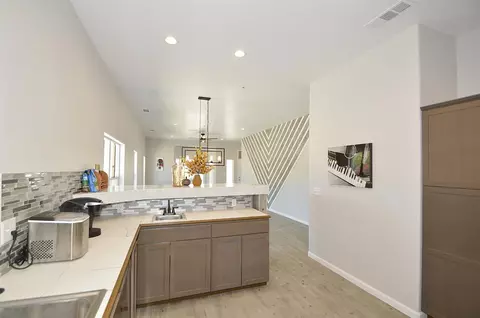 Kitchen - 261 E St, Fresno, CA 93706 photo 1 of 6