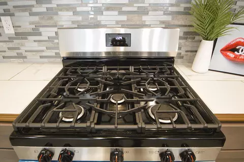 Kitchen - 261 E St, Fresno, CA 93706 photo 2 of 6