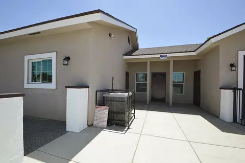 Other - 261 E St, Fresno, CA 93706 photo 2 of 6
