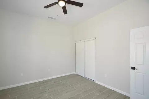 Bedroom - 261 E St, Fresno, CA 93706 photo 1 of 5