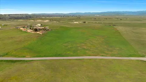 3210 Biglione Dr, Clovis, CA 93619 photo 3