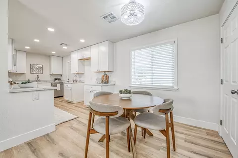 Dining - 8754 E Ostler St, Selma, CA 93662 photo 1 of 3