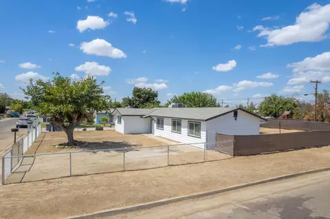 Exterior - 8754 E Ostler St, Selma, CA 93662 photo 15 of 15