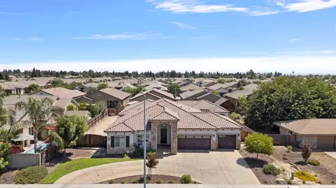 View/Area - 287 S Westberry Blvd, Madera, CA 93637 photo 1 of 2