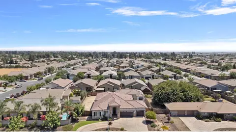 View/Area - 287 S Westberry Blvd, Madera, CA 93637 photo 2 of 2