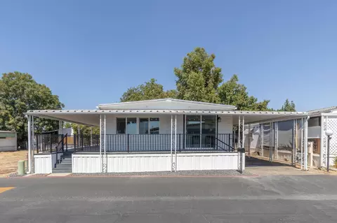 1272 Villa Ave #49, Clovis, CA 93612 photo 2