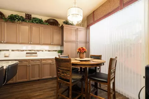 Dining - 713 W Bordeaux Ln, Clovis, CA 93619 photo 3 of 4