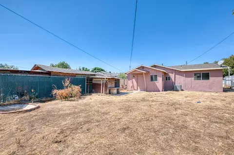 Exterior - 416 Morton Ave, Sanger, CA 93657 photo 7 of 10