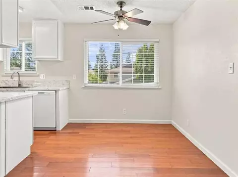 Dining - 2247 Sylmar Ave #4, Clovis, CA 93612 photo 2 of 2